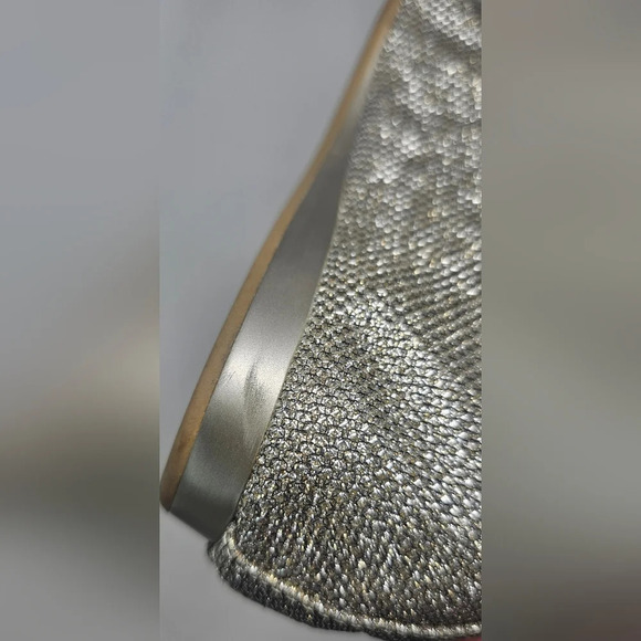 Bandolino Women's Ferrista B Flexible Gold Shimmer Ballet Flats  Size 5.5M - Picture 12 of 14